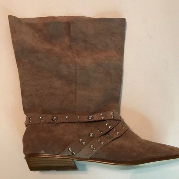 Decree suede studded boots - Picture 4 of 8